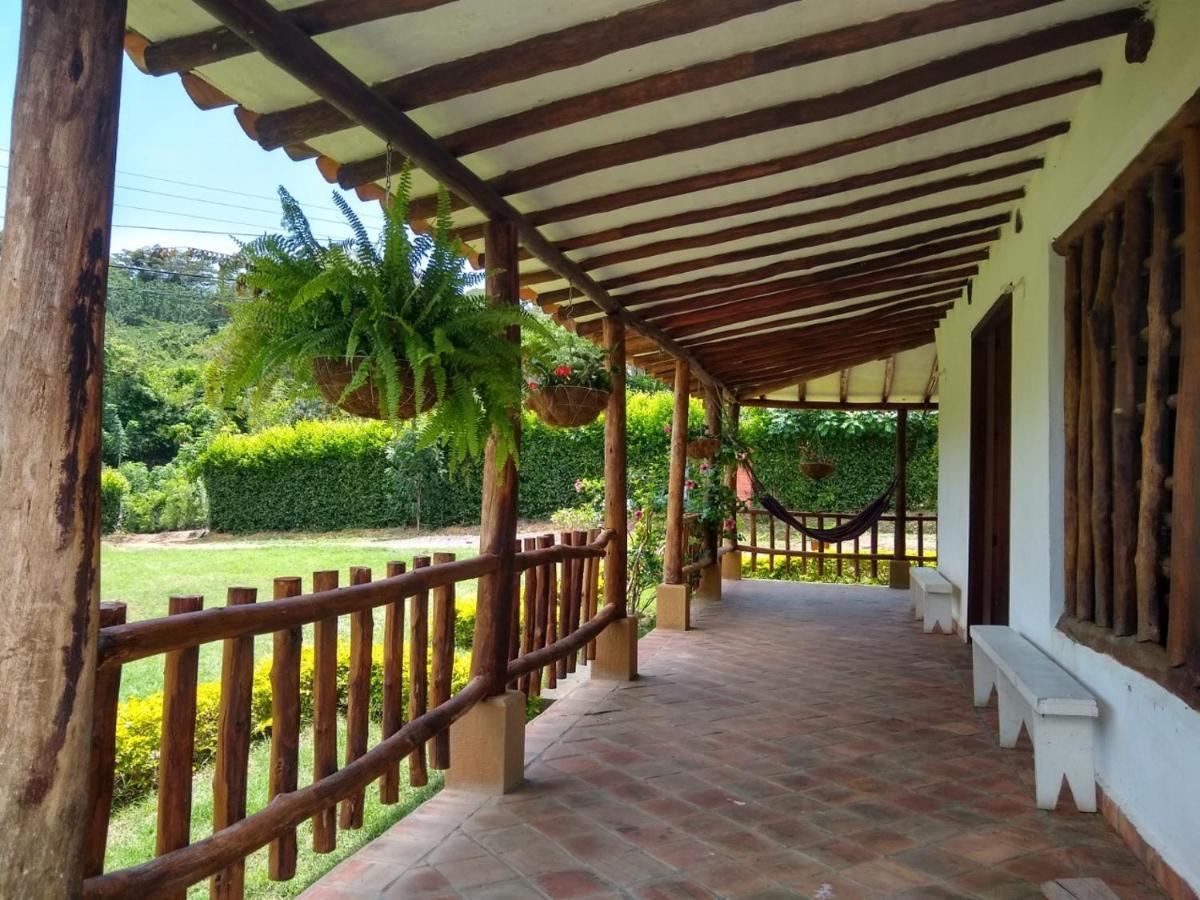 Sueno Real Campestre 招待所 San Gil